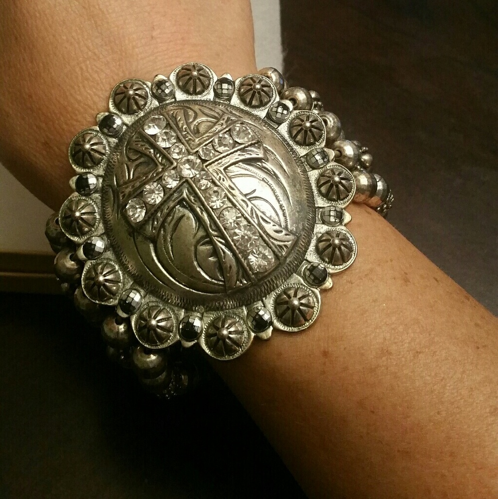 Large western braclet